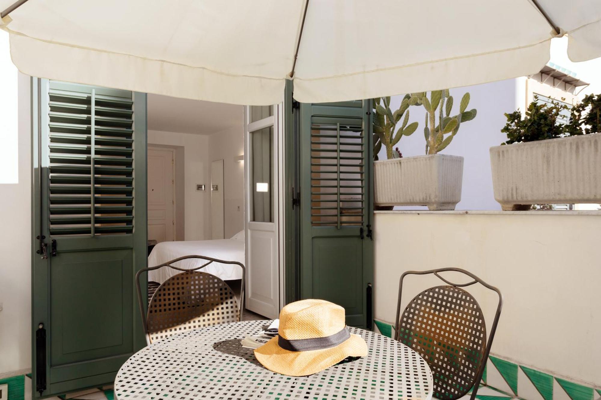 Palazzo Brunaccini Boutique Hotel 4*