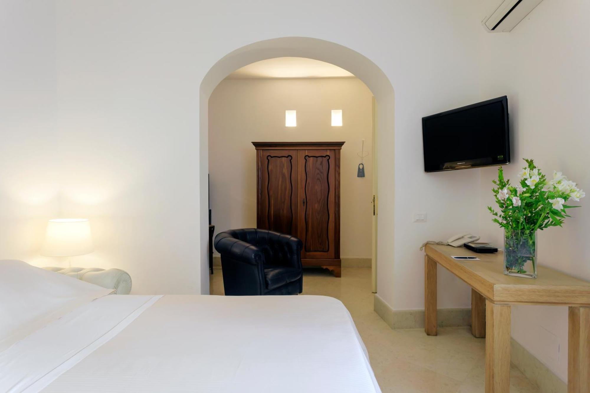 Hotel Palazzo Brunaccini Boutique 4*